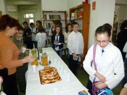 p1000676