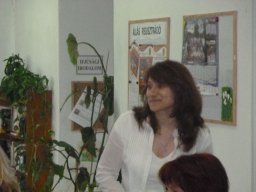 2012_szovegelo_p1020977