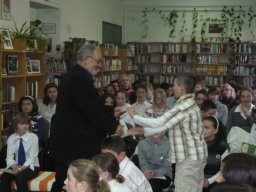 2012_szovegelo_p1030047