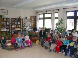 oszi_konyvtari_napok_kerekito_004