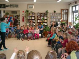 oszi_konyvtari_napok_kerekito_017