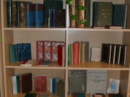 2015_10_05_11_konyvtari_napok_kiallitasok_a_konyvtarban_17