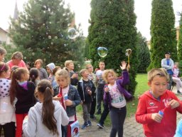 gyermek_eloadasok_okn_2017_30