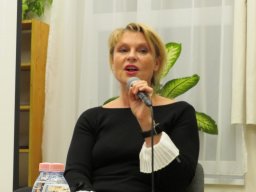 hegyi_barbara_09