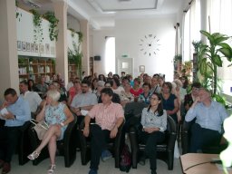 konferencia_olvasova_nevelesrol_02