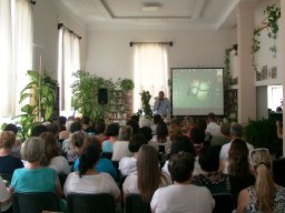 konferencia_olvasova_nevelesrol_08