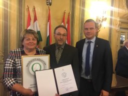 2018.11.14 - Minősített Könyvtár címet nyert el a Határ Győző Városi Könyvtár