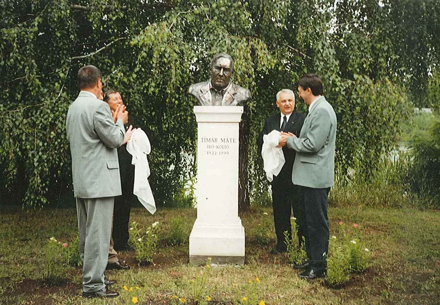 kep timar mate szoboravatasrol rola foto 2